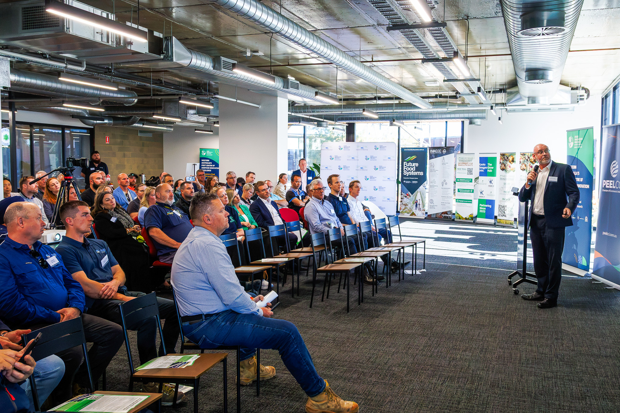 David Cooper presenting at Peel Business Park on DevelopmentWA's Stage 3 release