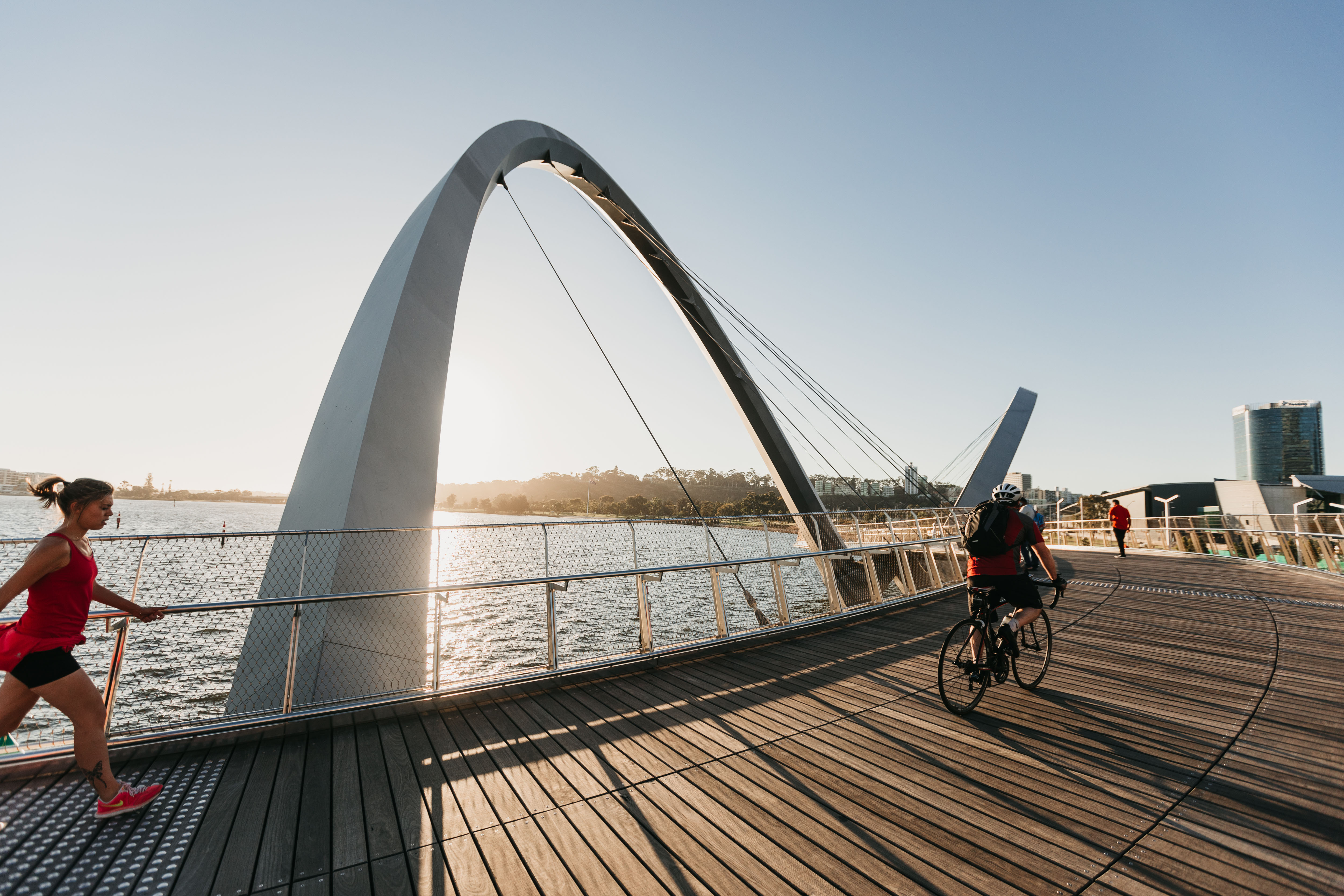 Walking, Jogging and Cycling at Elizabeth Quay