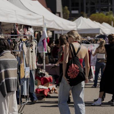 Second-hand market at Yagan Square 